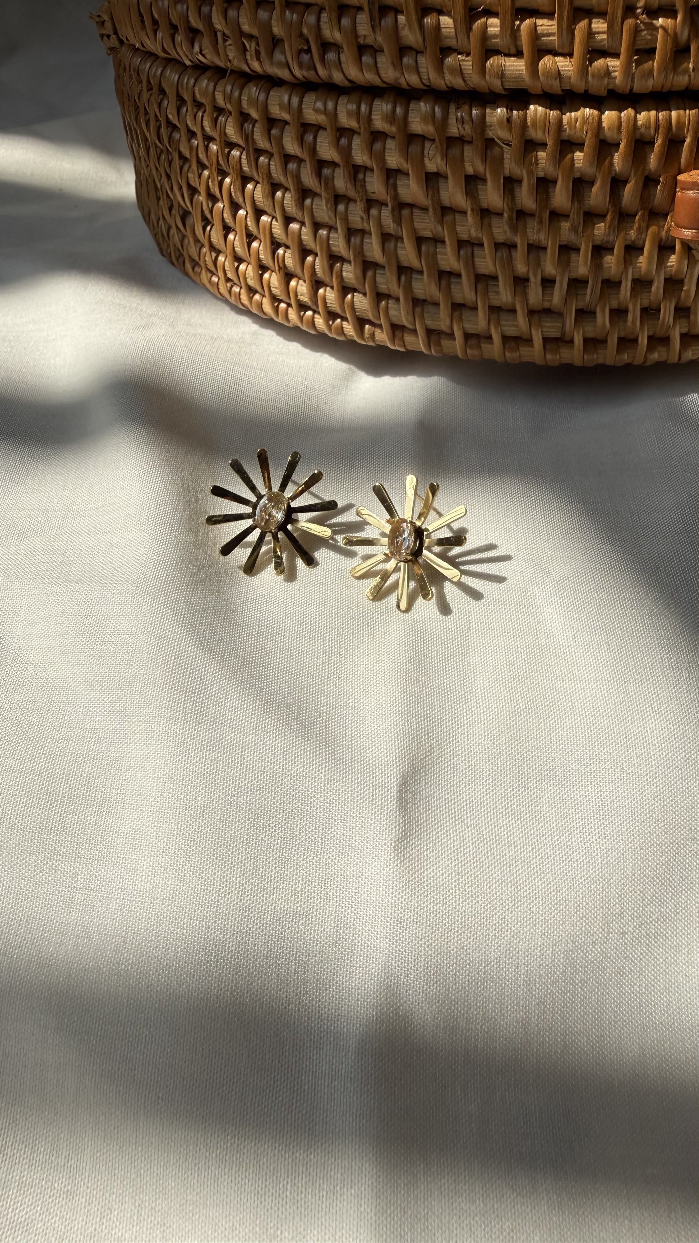 The Starlight Radiance Studs - Image 3