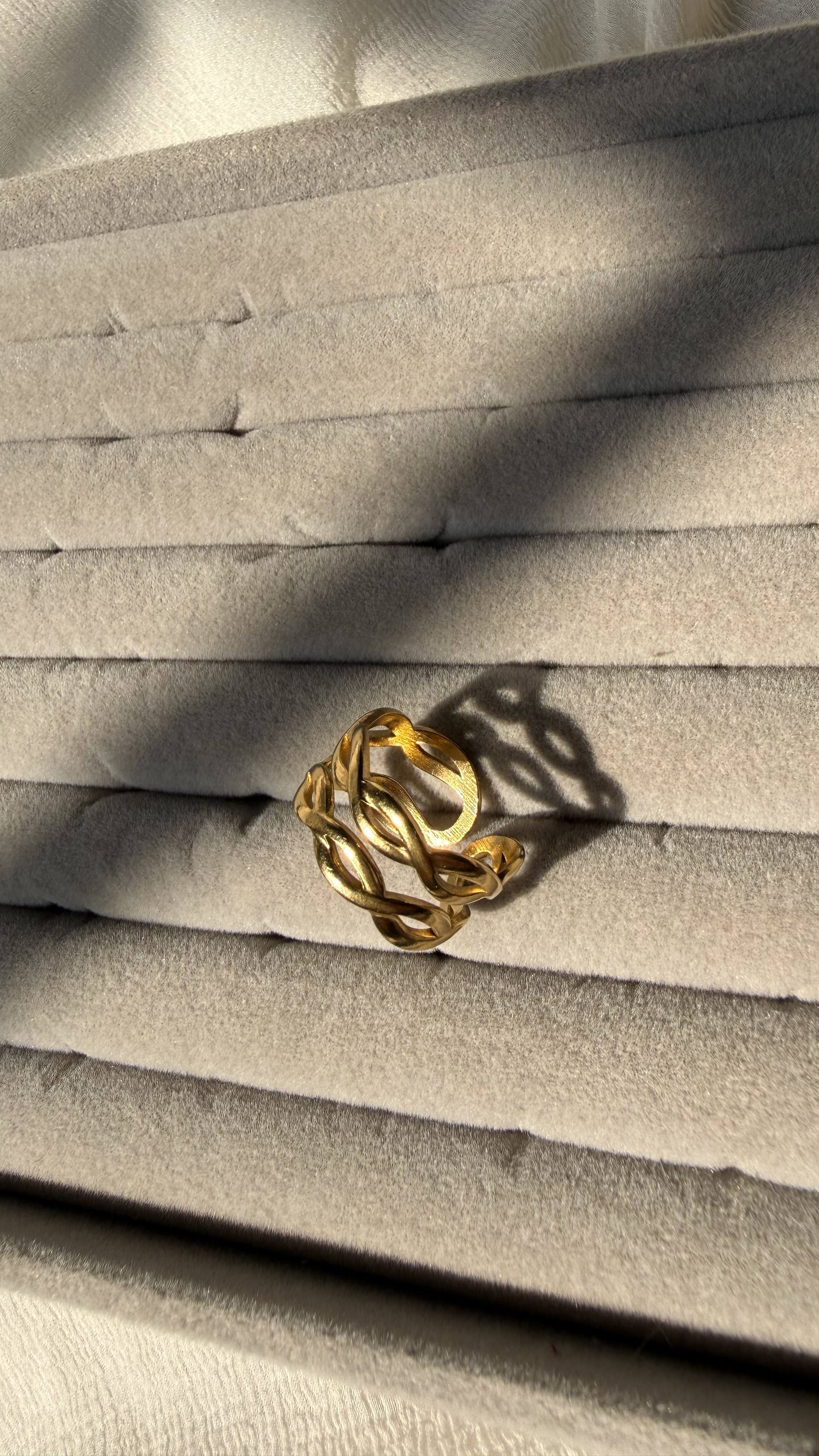 Golden Interlace Statement Ring - Image 2